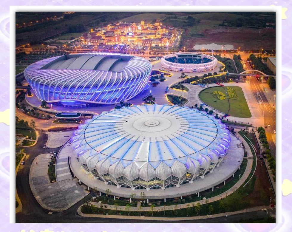 Optics Valley Gymnasium (Is Optics Valley Gymnasium located in Huake)